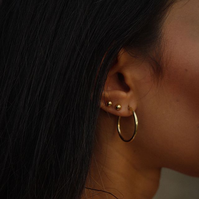 Ohrschmuck Onyx Circle von FJF Jewellery — 14 kt Gold mit Onyx bei Juwelier Fichtinger in Amstetten