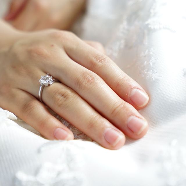 Pavé Ring von FJF Jewellery — 14 kt Gold, Zirkonia bei Juwelier Fichtinger in Amstetten